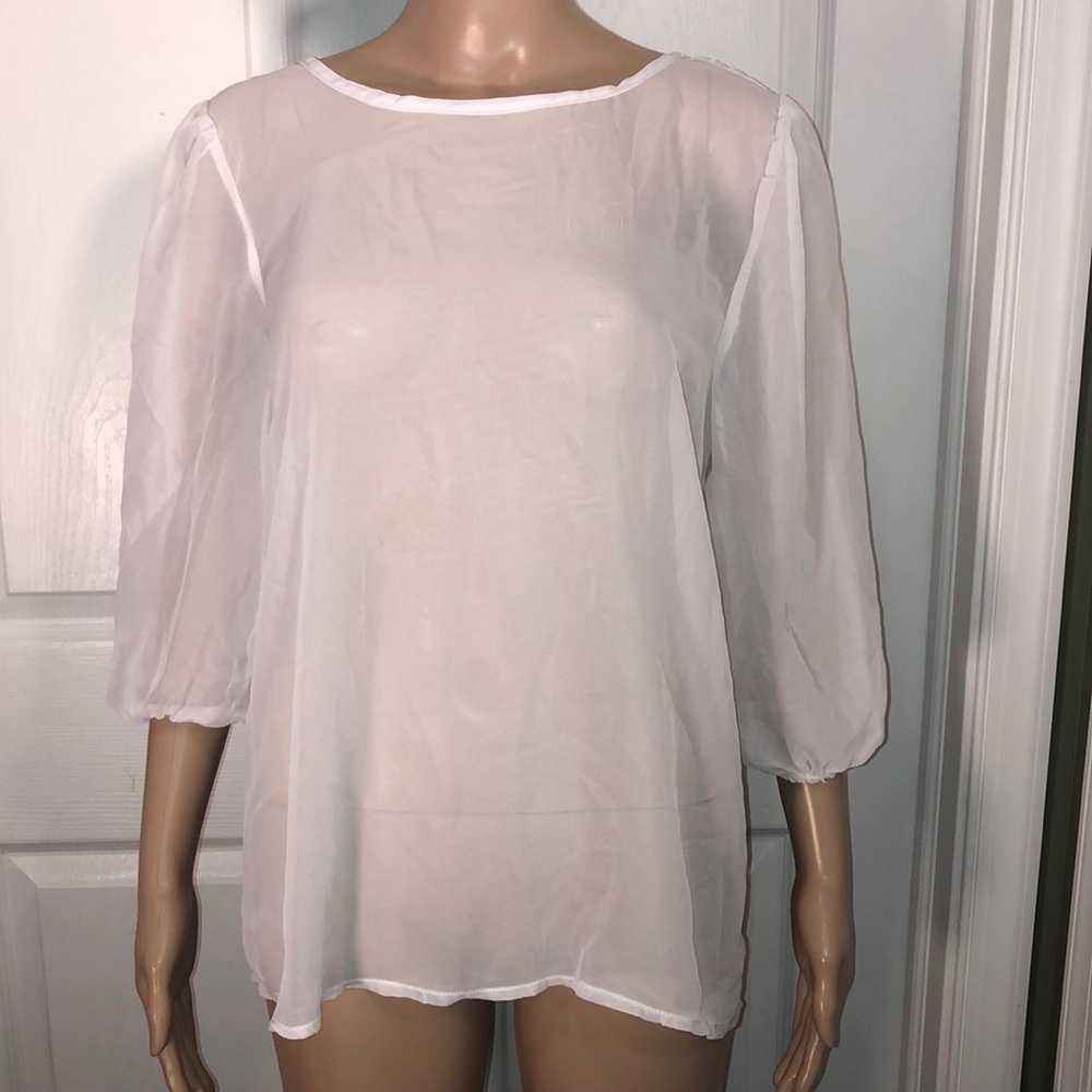Helium White Top. NWT. M